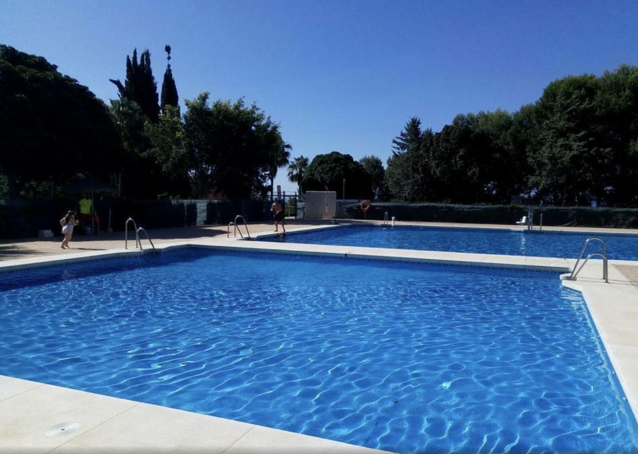 Honeymoon Apartments Benalmadena Bagian luar foto
