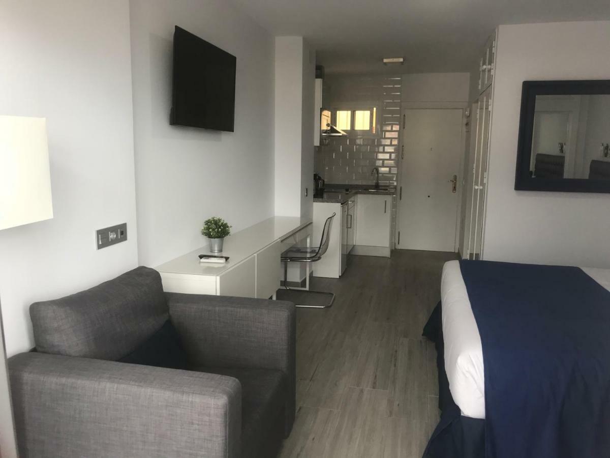 Honeymoon Apartments Benalmadena Bagian luar foto